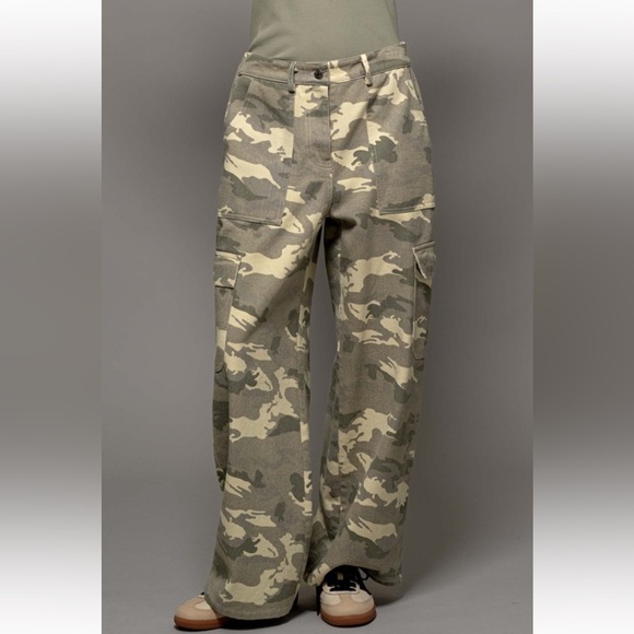 Kan Can Camo Wide Leg Jean
